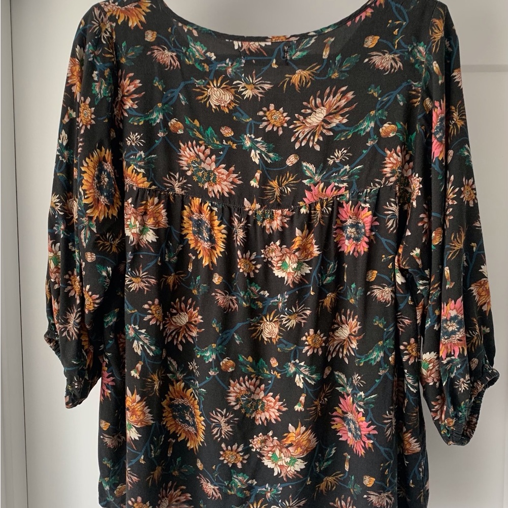 NATURAL LIFE Maribel Black Floral V-Neck Blouse with Pink & Yellow Blooms - Picture 4 of 5